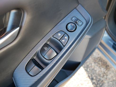 Certified 2025 Nissan Sentra SV image 19