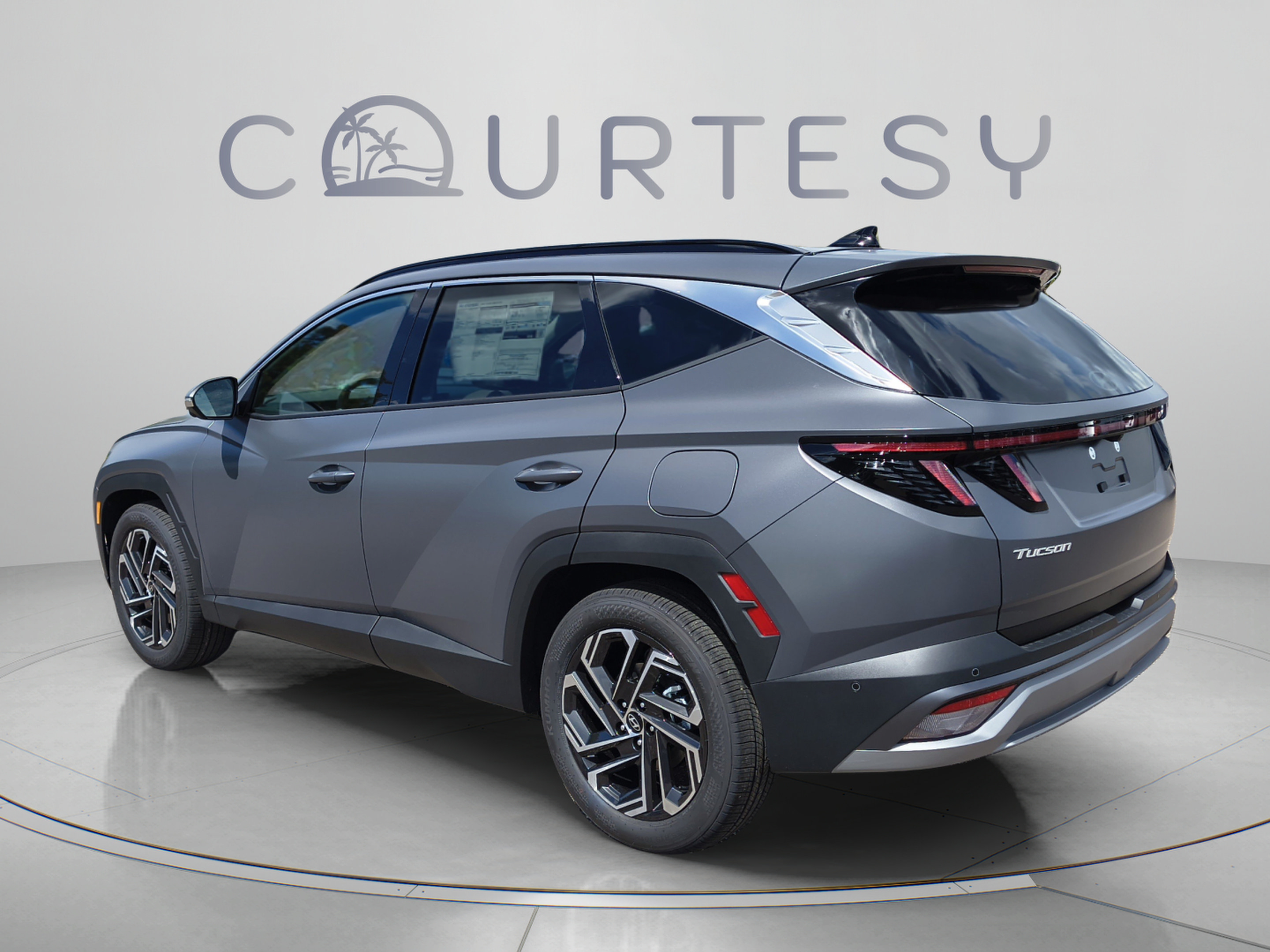 New 2026 Hyundai Tucson Limited FWD image 3