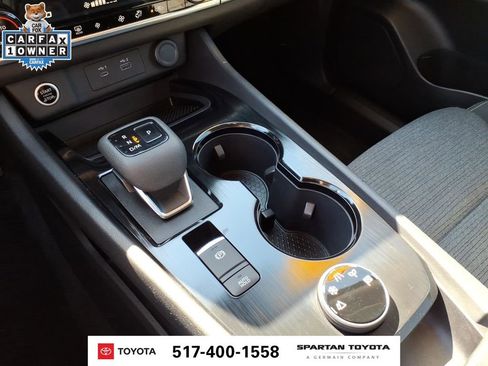 Used 2022 Nissan Rogue SV AWD/4WD image 22