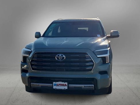 Certified 2023 Toyota Sequoia Limited image 3