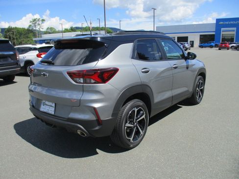 Certified 2023 Chevrolet TrailBlazer RS w/ Convenience Package AWD/4WD image 5