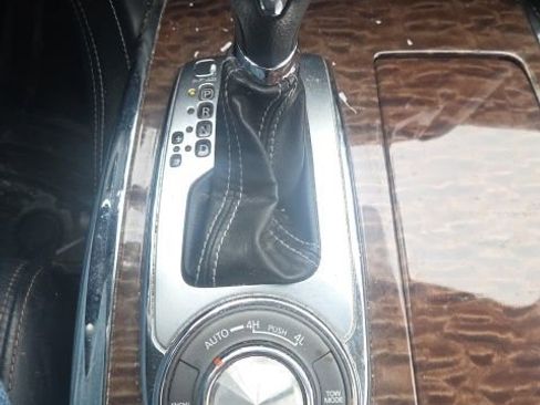 Used 2019 Nissan Armada SL w/ Premium Package image 42