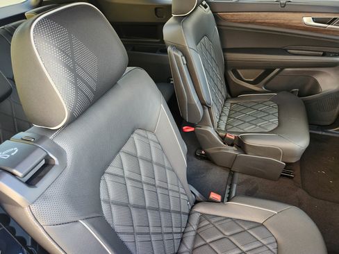 New 2026 Volkswagen Atlas SEL Premium R-Line image 25