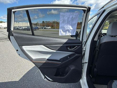 Used 2019 Subaru Crosstrek 2.0i Limited w/ Moonroof Package image 22