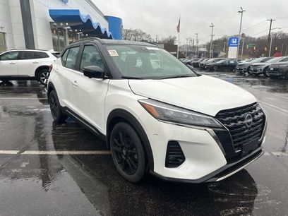 Used 2023 Nissan Kicks SR w/ SR Premium Package