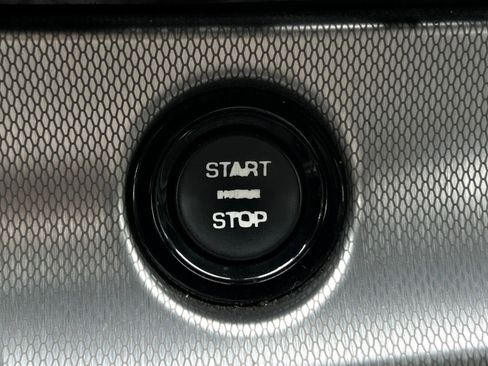 Used 2016 Jaguar F-TYPE Convertible image 25