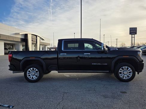Used 2023 GMC Sierra 2500 Denali w/ Denali Ultimate Package image 8