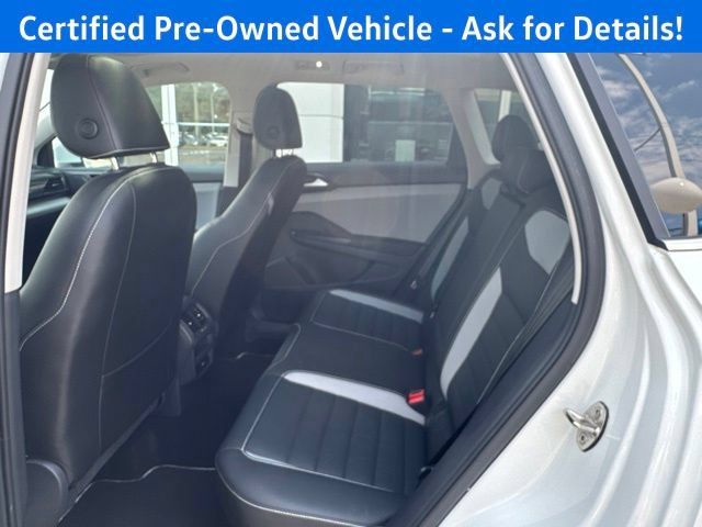 Certified 2023 Volkswagen Taos SEL AWD/4WD image 23