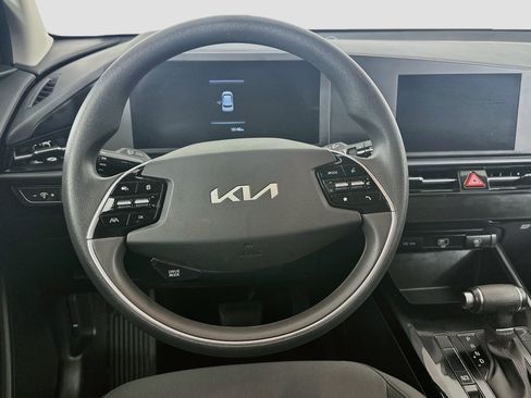 Used 2026 Kia Niro LX FWD image 18