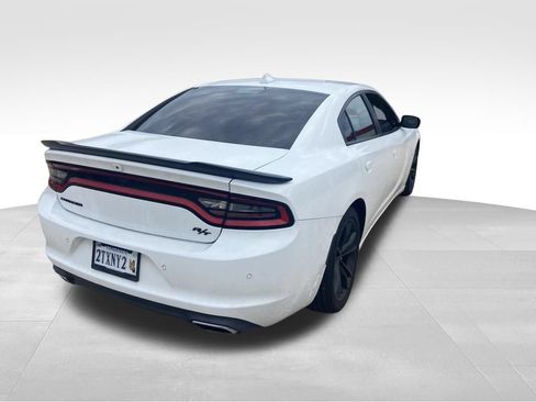 Used 2016 Dodge Charger R/T w/ Plus Group RWD image 15