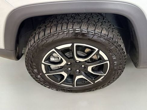 Used 2024 Jeep Compass Trailhawk image 29