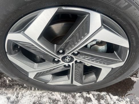 Used 2022 Hyundai Tucson Limited image 41