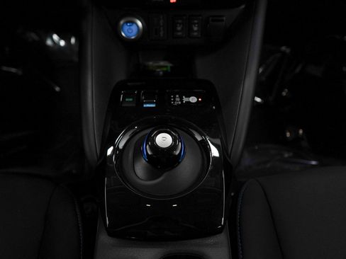 Used 2024 Nissan Leaf SV Plus FWD image 17