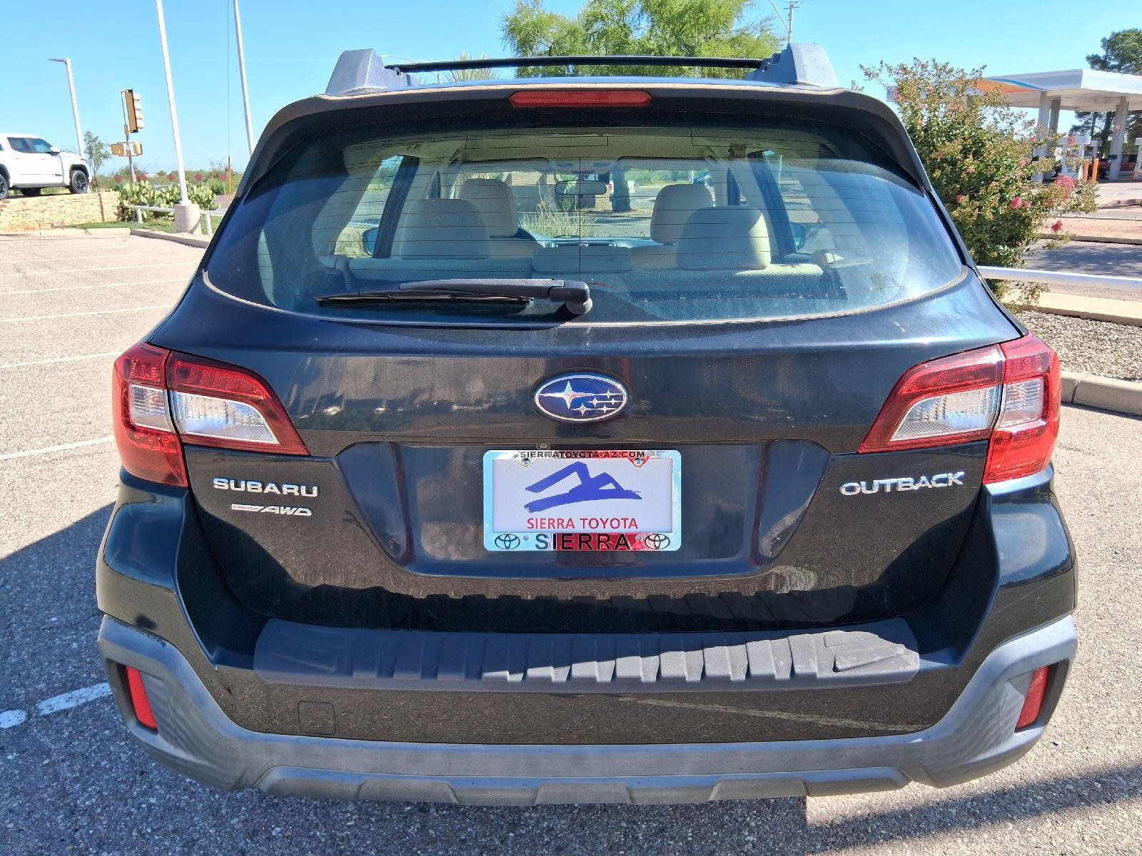 Used 2018 Subaru Outback 2.5i AWD/4WD image 4