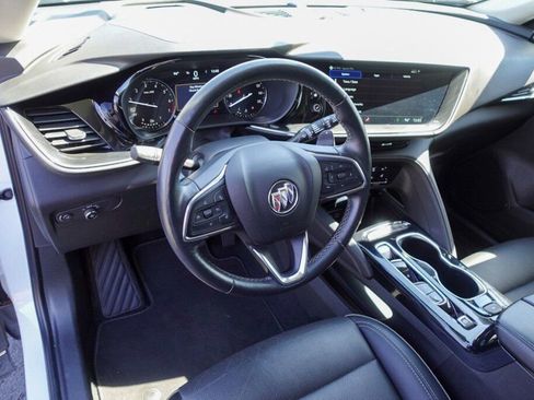 Used 2023 Buick Envision Essence image 10