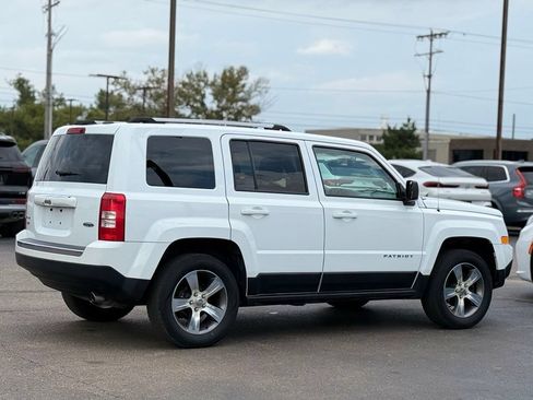 Used 2017 Jeep Patriot High Altitude AWD/4WD image 31