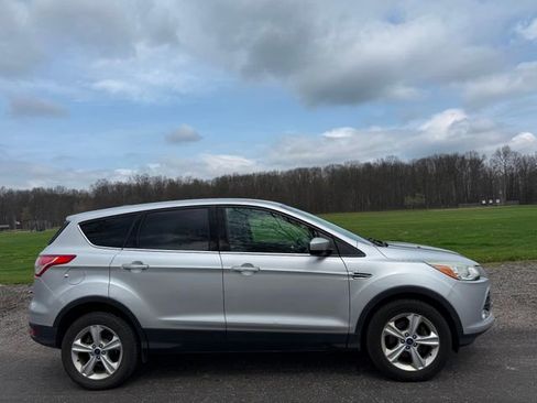 Used 2014 Ford Escape SE image 5