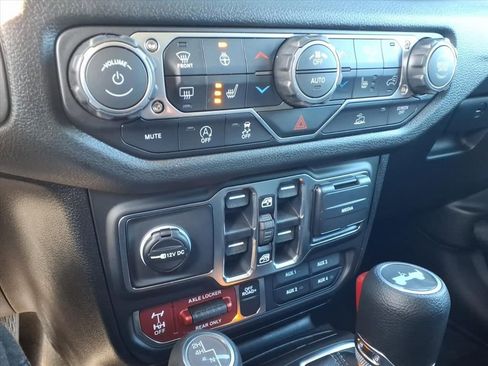 New 2026 Jeep Wrangler Unlimited Sport image 12