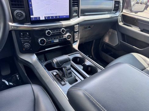 Used 2022 Ford F150 Lariat AWD/4WD image 38