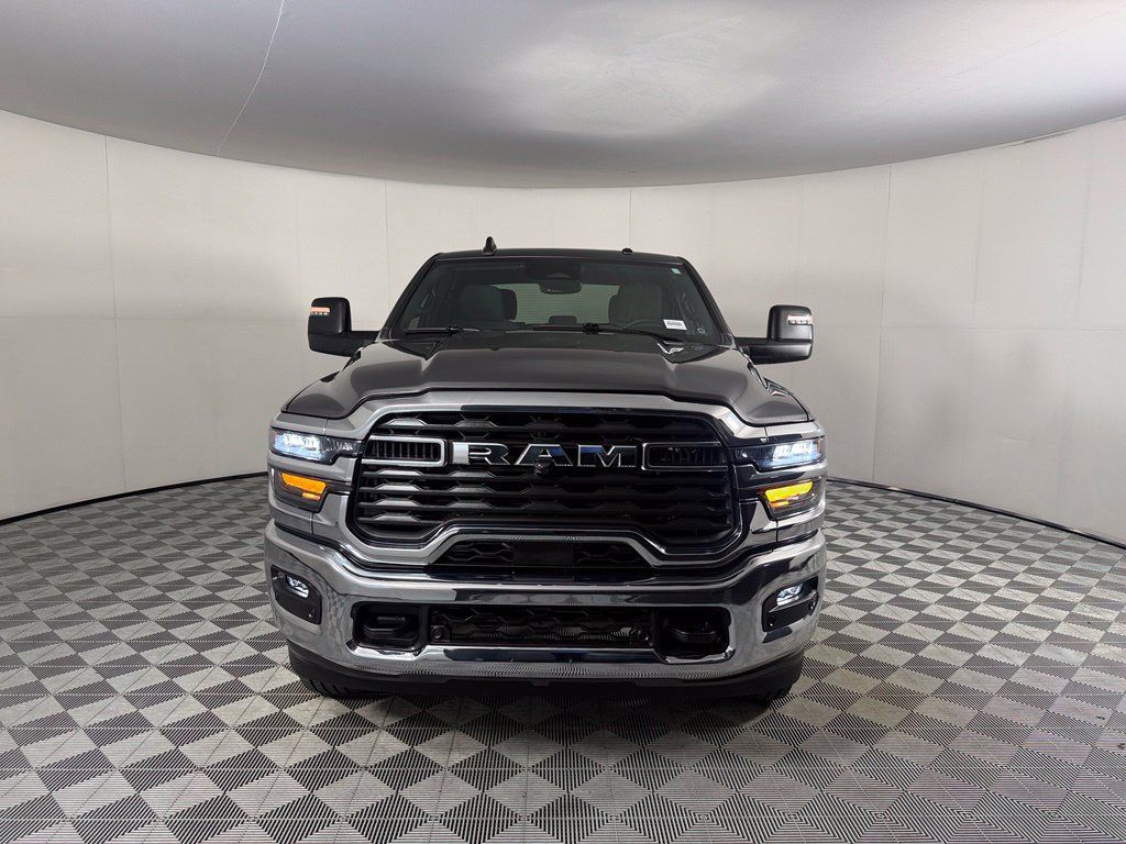 Used 2025 RAM 2500 Big Horn AWD/4WD image 2