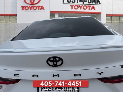 Used 2025 Toyota Camry SE w/ Multimedia Upgrade Package FWD image 16