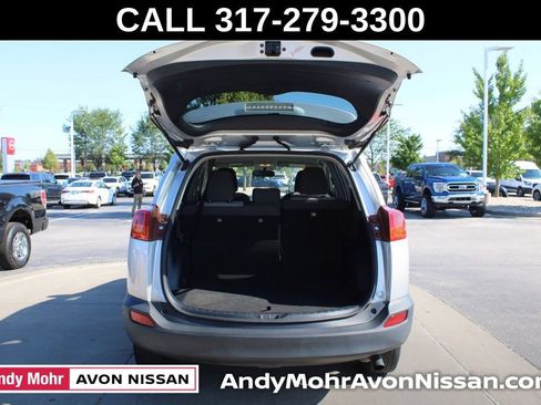 Used 2014 Toyota RAV4 LE FWD image 9