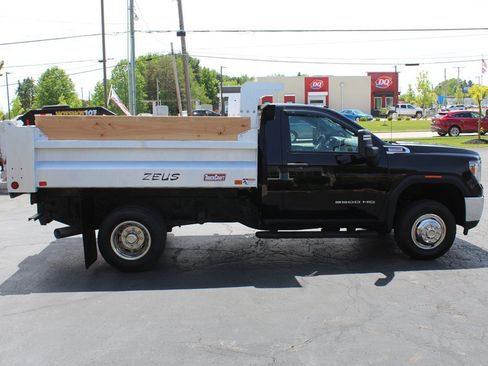 Used 2021 GMC Sierra 3500 4x4 Regular Cab w/ Convenience Package image 8