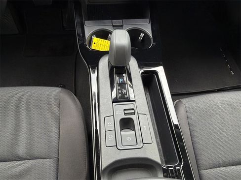 Used 2023 Toyota Prius Limited image 20