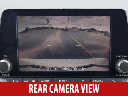 Used 2024 Nissan Rogue SV AWD/4WD image 11