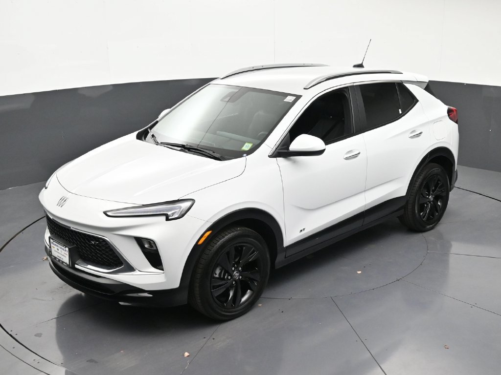 Used 2026 Buick Encore GX Sport Touring AWD/4WD image 16
