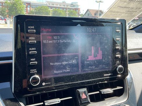 Used 2021 Toyota Corolla SE FWD image 4