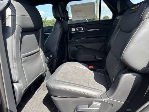New 2026 Ford Explorer Tremor w/ Tremor Ultimate Package AWD/4WD image 25