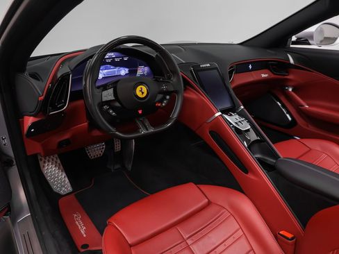 Certified 2025 Ferrari Roma Spider RWD image 77