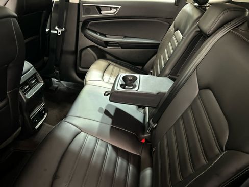 Used 2024 Ford Edge SEL w/ Convenience Package AWD/4WD image 5