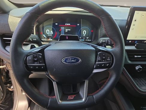 Used 2025 Ford Explorer ST w/ Sun And Sound Package AWD/4WD image 15