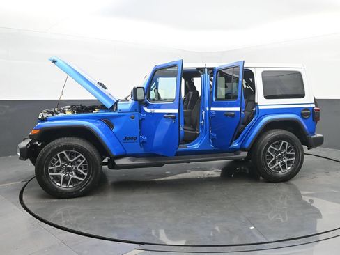New 2026 Jeep Wrangler Unlimited Sahara AWD/4WD image 57