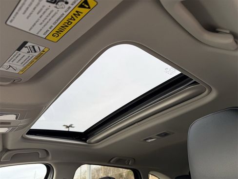 New 2025 MAZDA CX-5 AWD 2.5 S w/ Premium Plus Pkg image 12