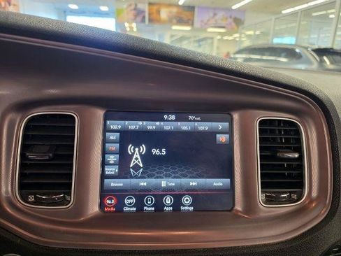Used 2023 Dodge Charger SXT RWD image 21