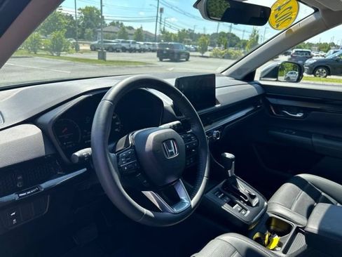 Used 2024 Honda CR-V EX-L image 16