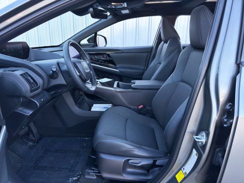 Used 2023 Toyota bZ4X XLE w/ Weather Package image 16