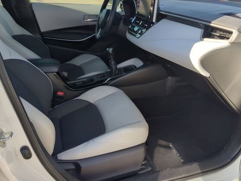 Used 2022 Toyota Corolla XSE image 23