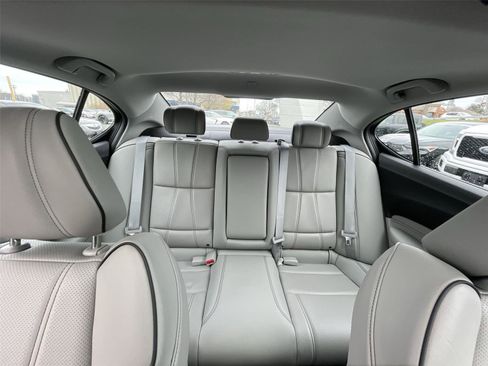 Certified 2018 Acura TLX V6 SH-AWD w/ Technology Pkg image 29