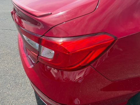 Used 2019 Honda Accord Sport image 15