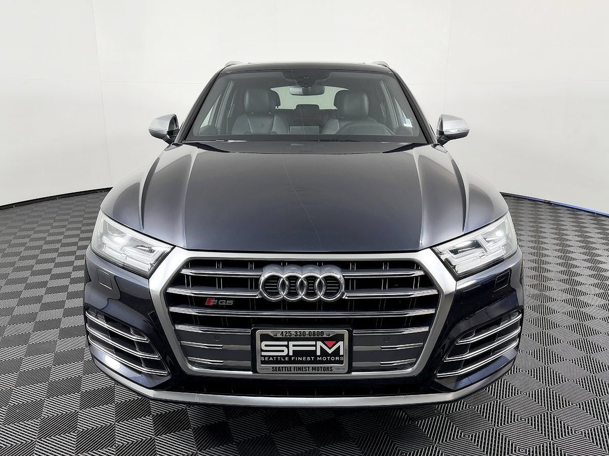 Used 2020 Audi SQ5 Premium w/ Convenience Package AWD/4WD image 4