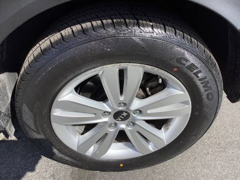 Used 2019 Kia Sportage LX image 17