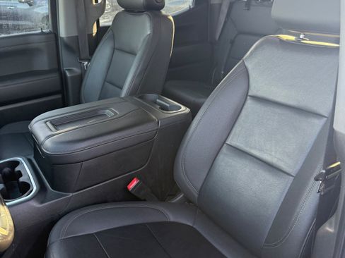 Used 2021 Chevrolet Silverado 1500 LT Trail Boss w/ Convenience Package II AWD/4WD image 14