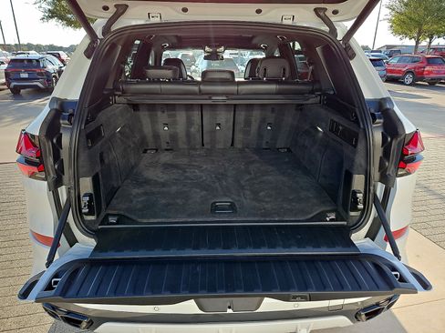 Used 2024 BMW X5 M60i AWD/4WD image 12