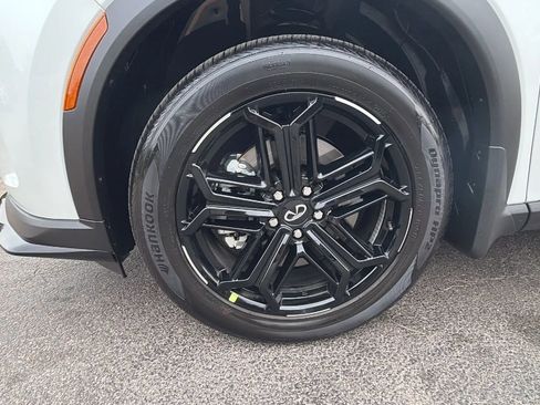 Used 2026 INFINITI QX60 Sport w/ Dark Cargo Package image 10