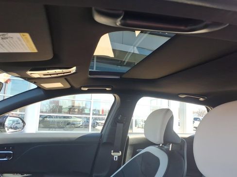 New 2026 Kia K4 GT-Line image 7