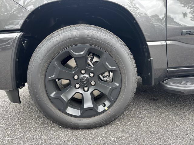 New 2026 RAM 1500 Express AWD/4WD image 11